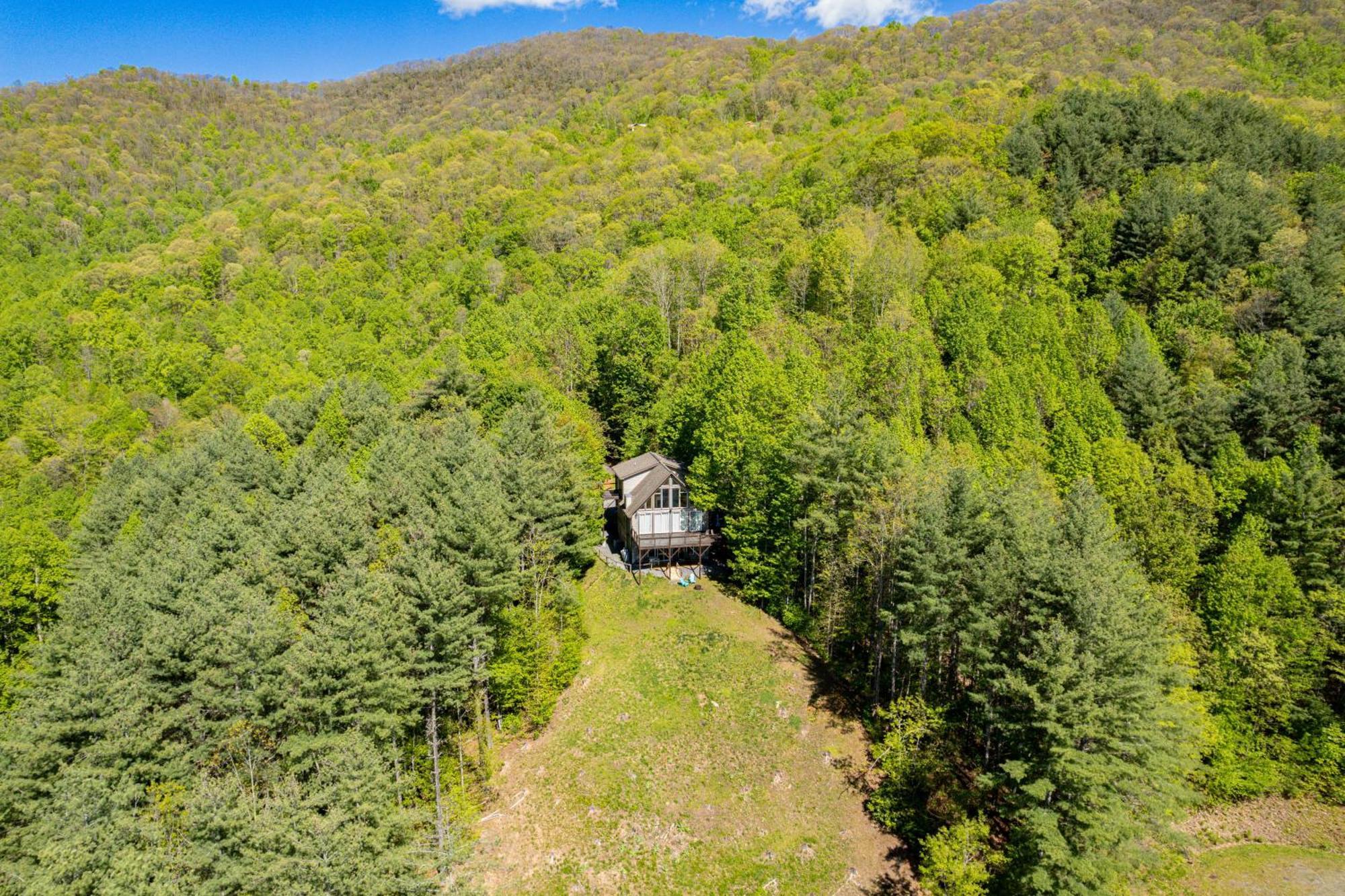 Sweeping Smoky Mountains Vacation Rental Whittier エクステリア 写真