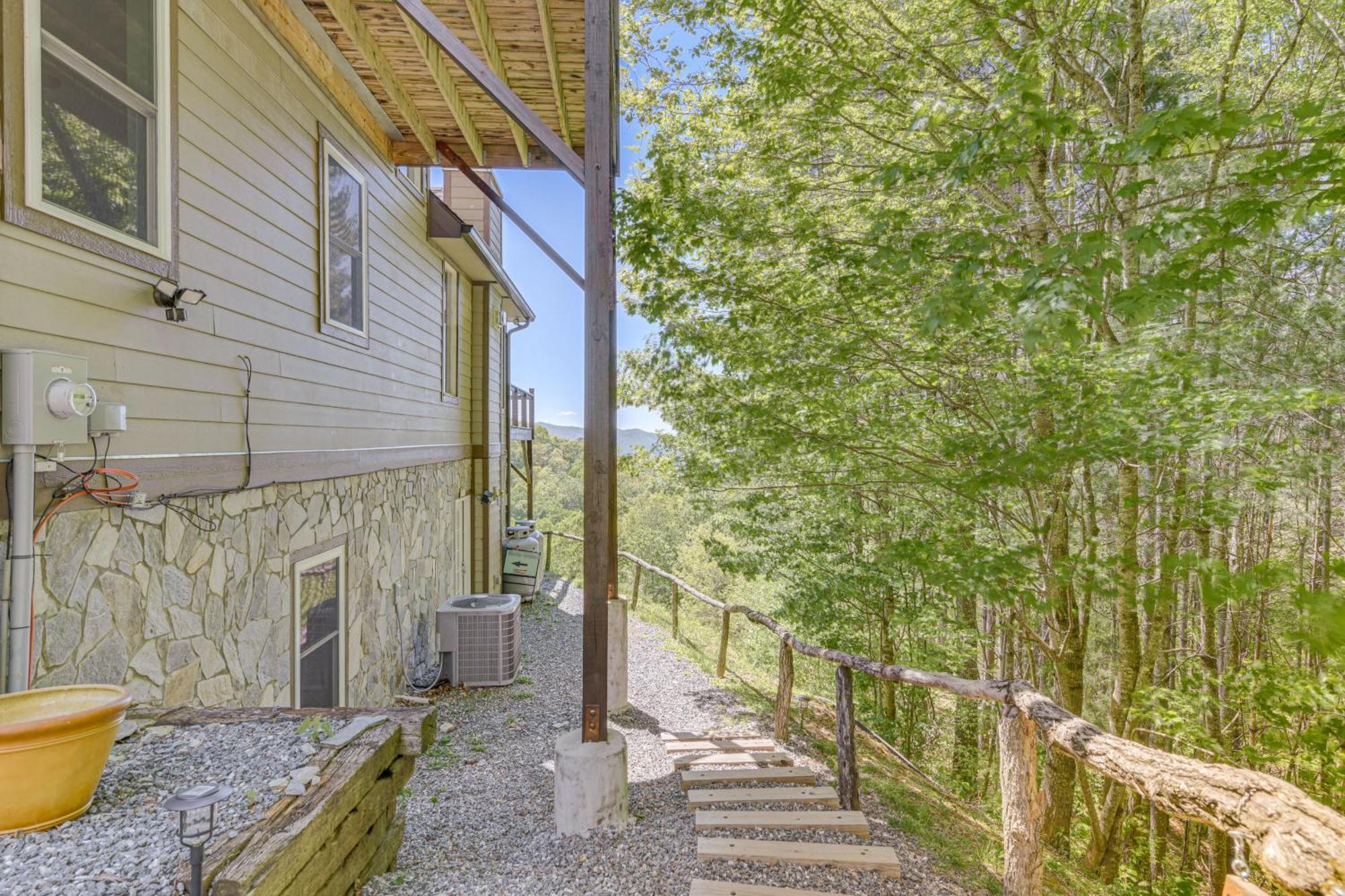 Sweeping Smoky Mountains Vacation Rental Whittier エクステリア 写真